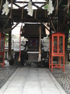 被官稲荷神社