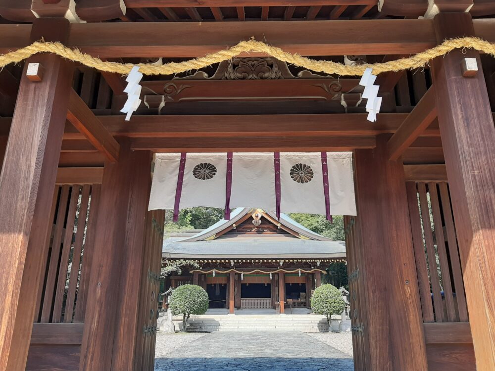 竈山神社